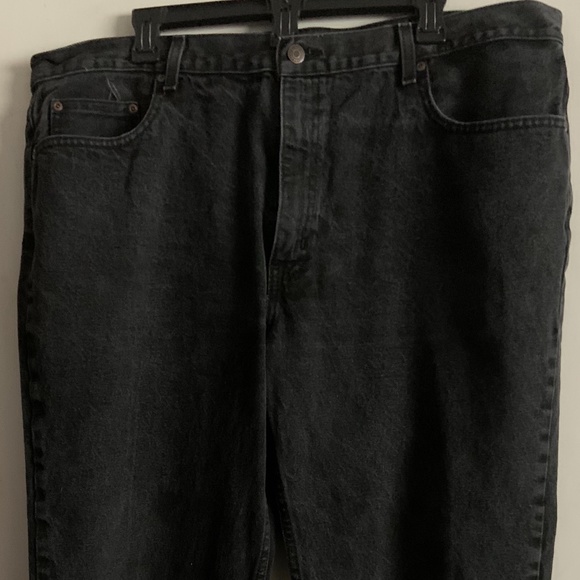 black jeans size 42